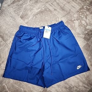 Nike Club Woven Flow Lightweight Men's Size Medium Athletic Shorts Royal Blue